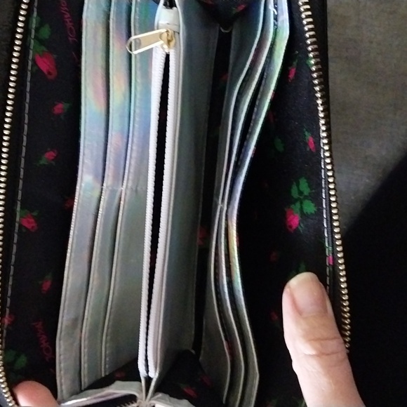 Betsey johnson eye purse - Picture 6 of 8